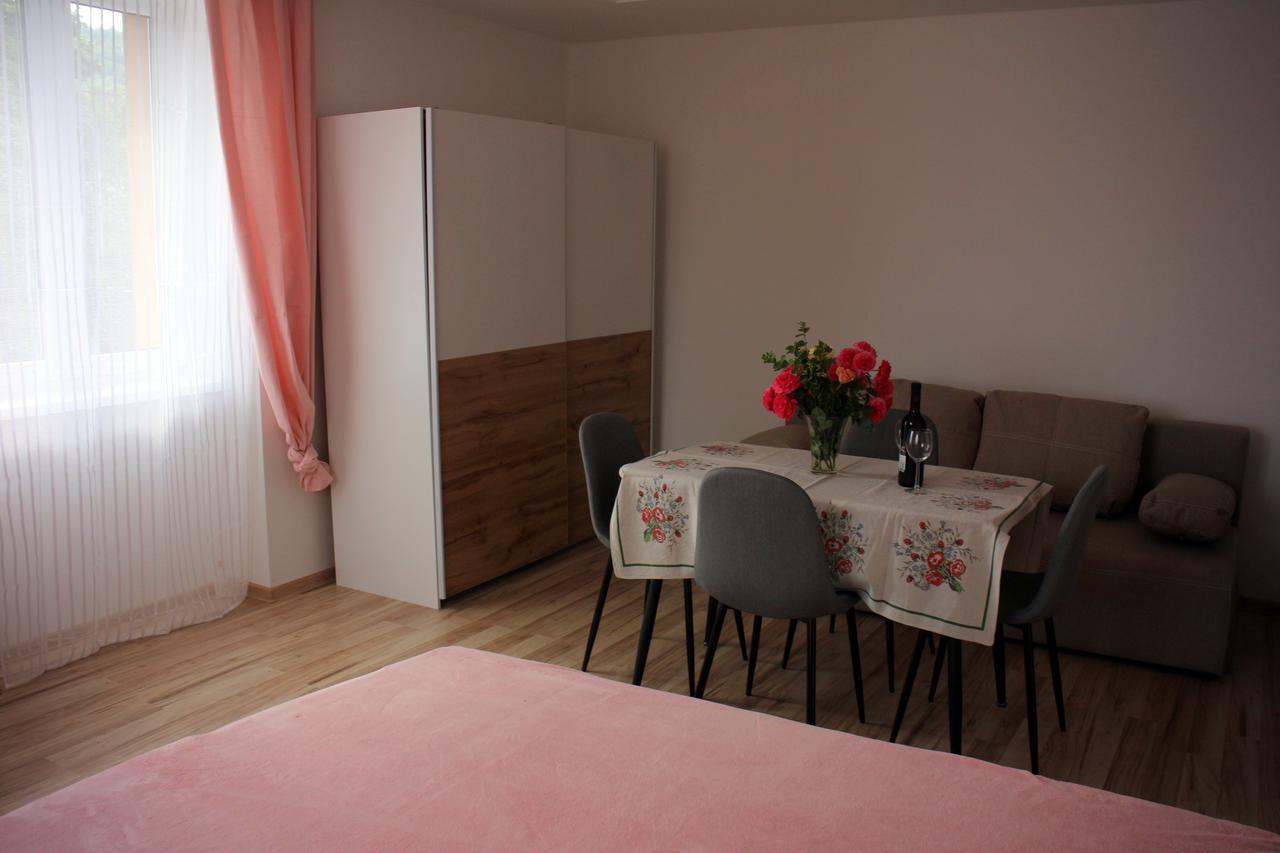 Apartmánový dom Mária Banska Stiavnica Exterior foto