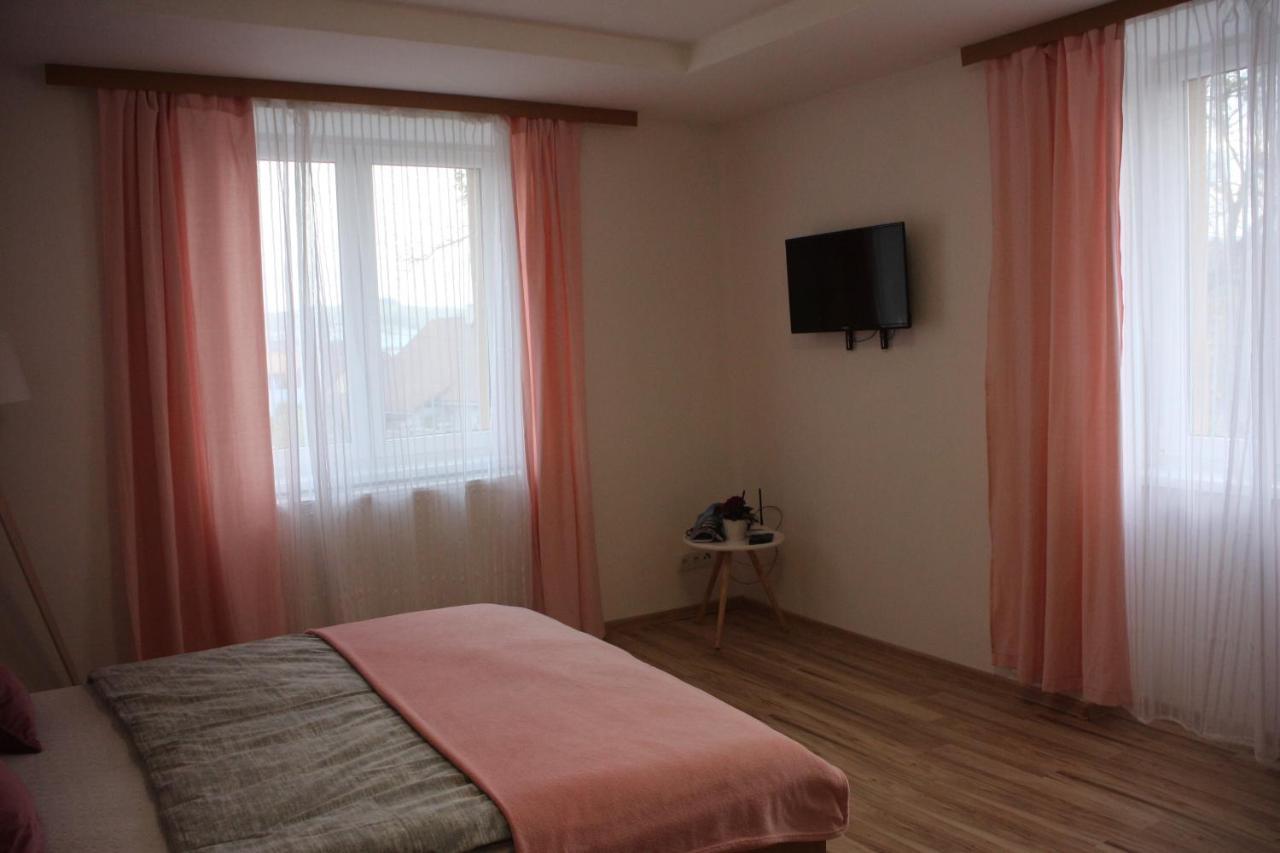 Apartmánový dom Mária Banska Stiavnica Exterior foto